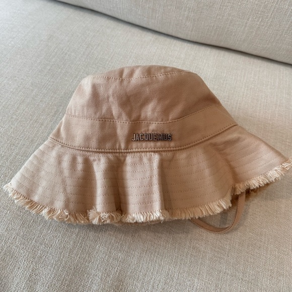 Jacquemus bucket hat - Picture 3 of 6
